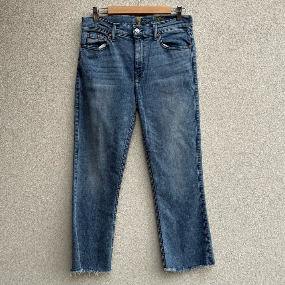 7 For All Mankind - Cropped Ali Fray Hem Straight Leg Jeans 31